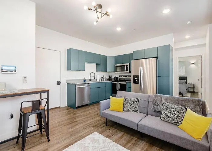 Apartment Trendy Loft Escape With Pool Table Bring Your Pets *